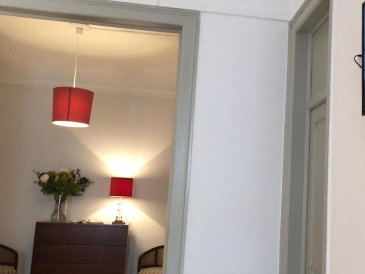 Apartamento White And Grey